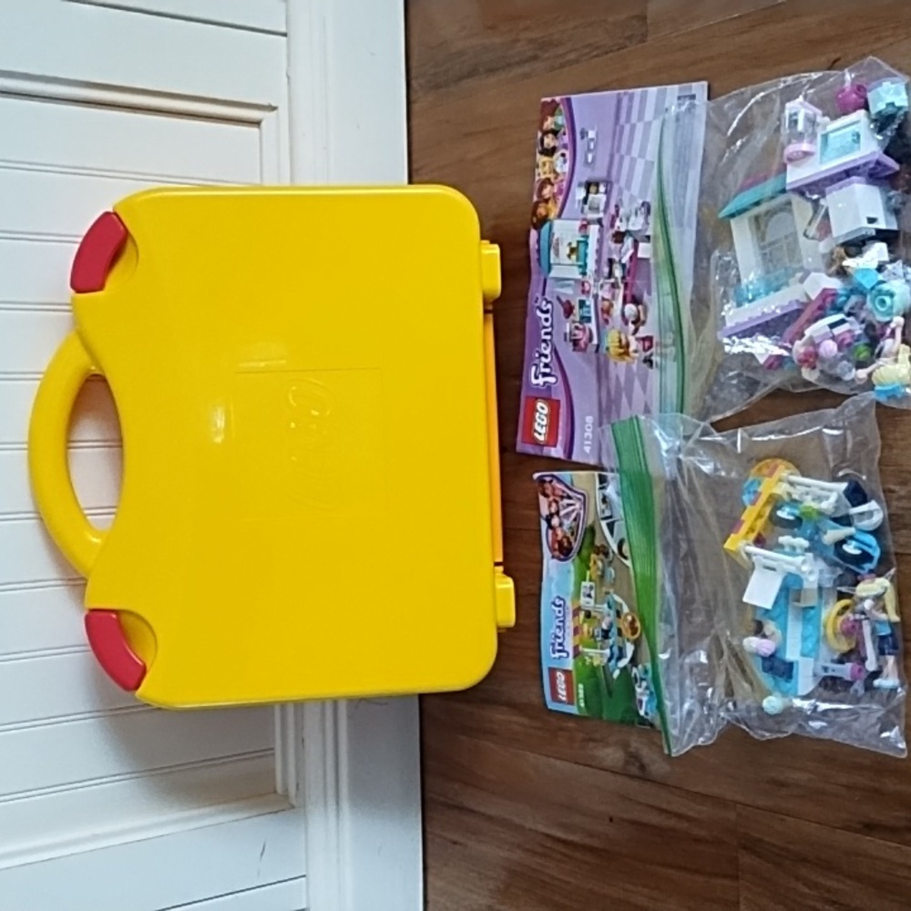 Lego Bundle - Case With 2 Friends Sets
